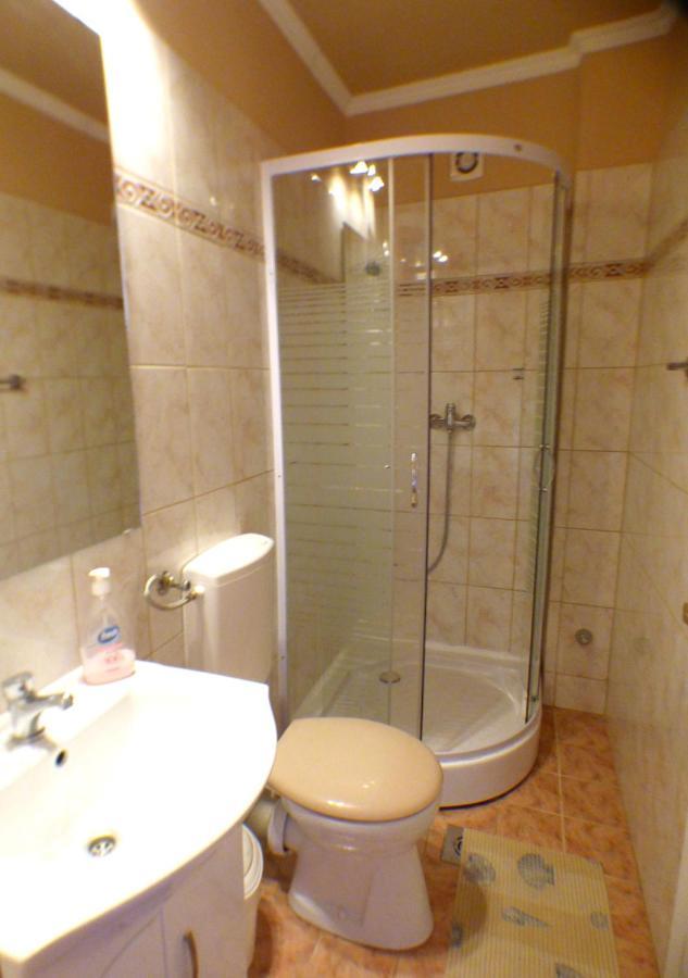 Vitorlas Apartmanhaz 希欧福克 外观 照片